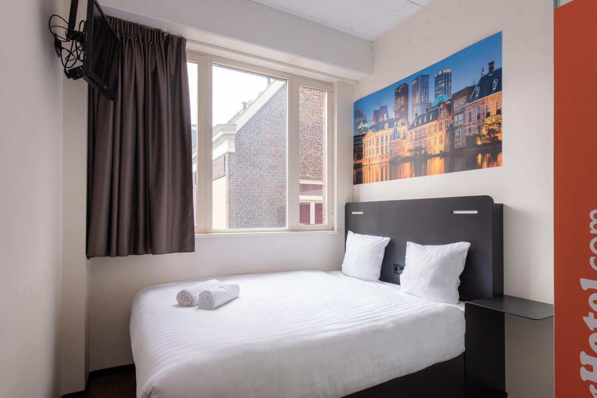 Easyhotel Centre Hotel